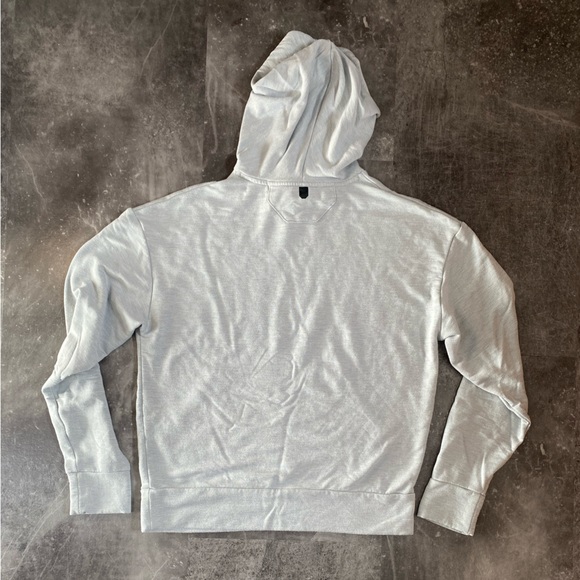 Light Grey Under Armor Sweatshirt - Picture 2 of 4